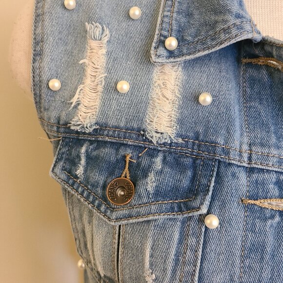 Live a Little Y2K Pearl and Lace Distressed Denim Vest - Picture 7 of 10